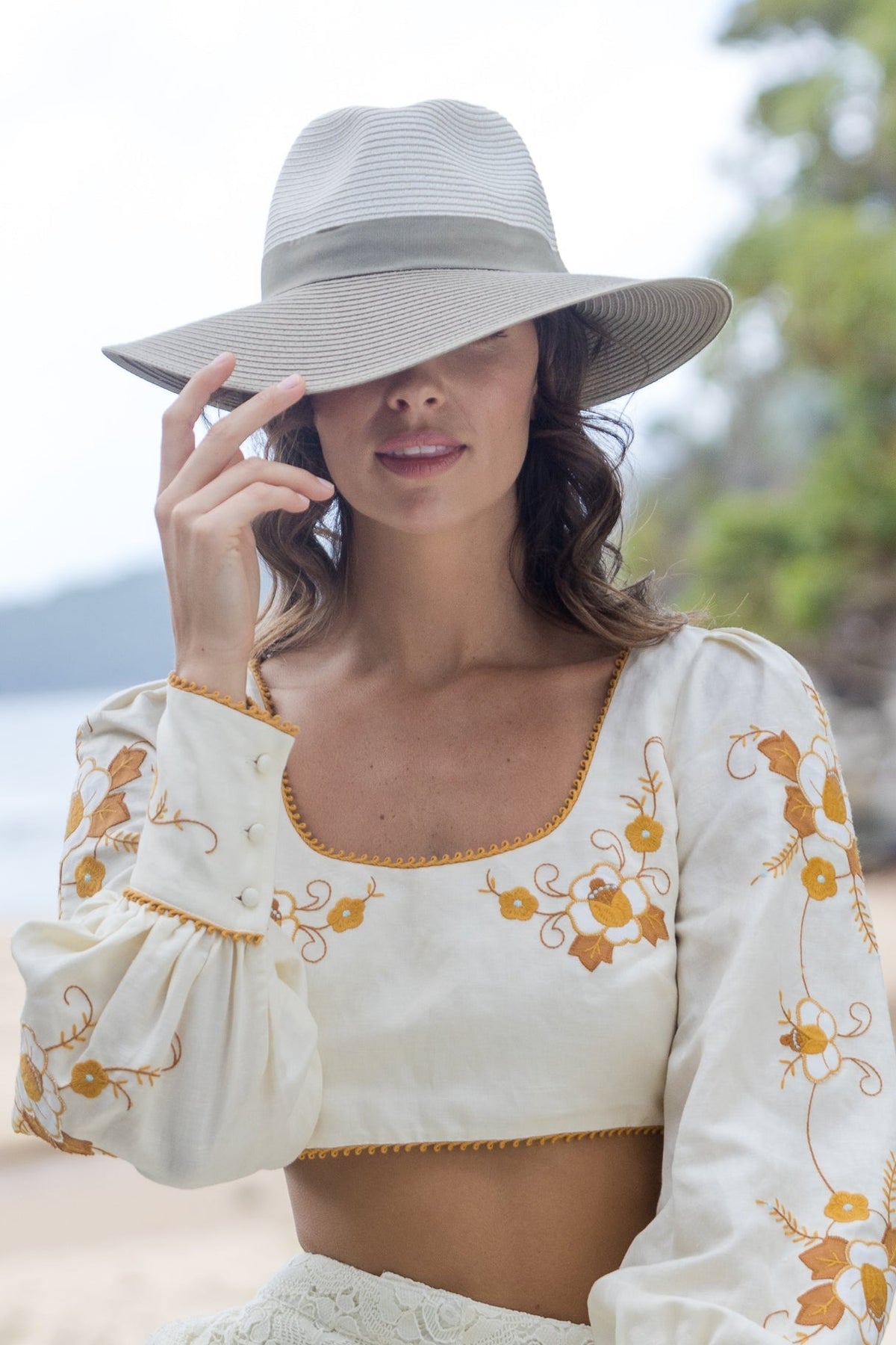 Kristina Flexibraid® Fedora - Mixed Ivory/Khaki